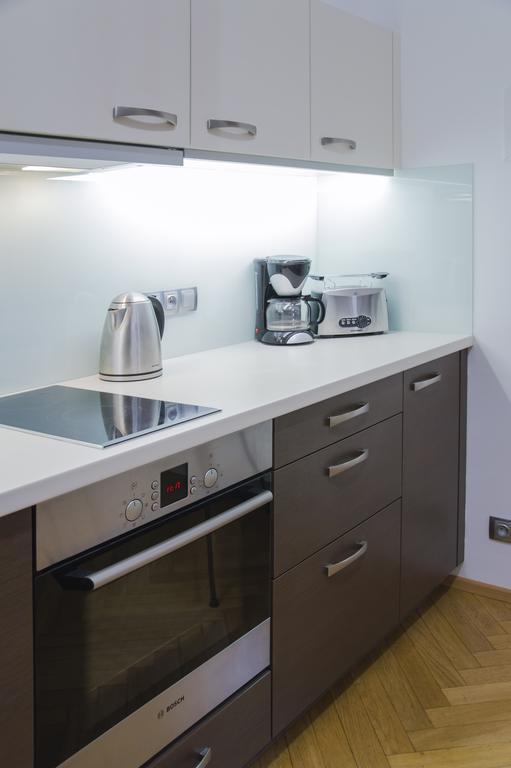 Modern Apartment Vsehrdova Prague Luaran gambar